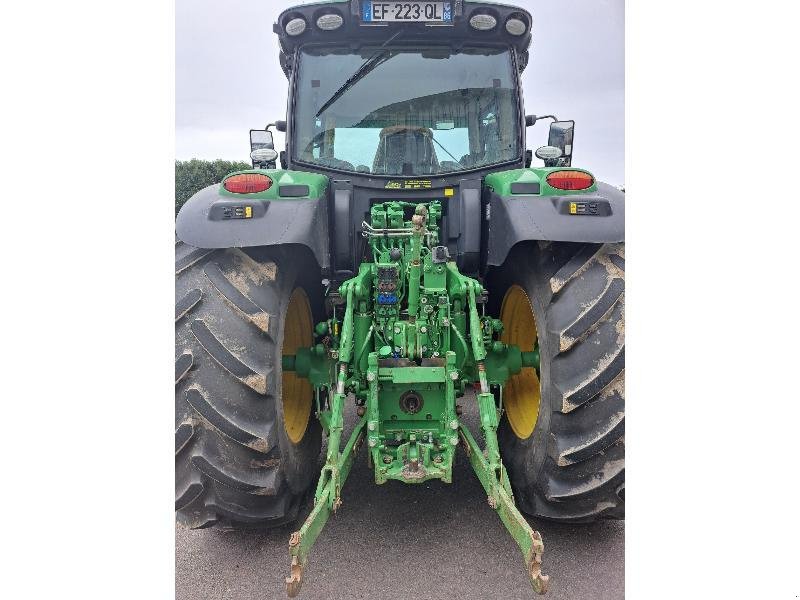 Traktor του τύπου John Deere 6215R, Gebrauchtmaschine σε SAINT GENEST D'AMBIERE (Φωτογραφία 4)