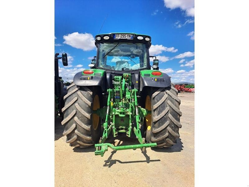 Traktor typu John Deere 6215R, Gebrauchtmaschine v SAINT GENEST D'AMBIERE (Obrázek 3)