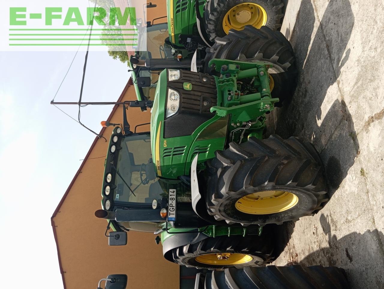 Traktor του τύπου John Deere 6215R, Gebrauchtmaschine σε Hamburg (Φωτογραφία 2)