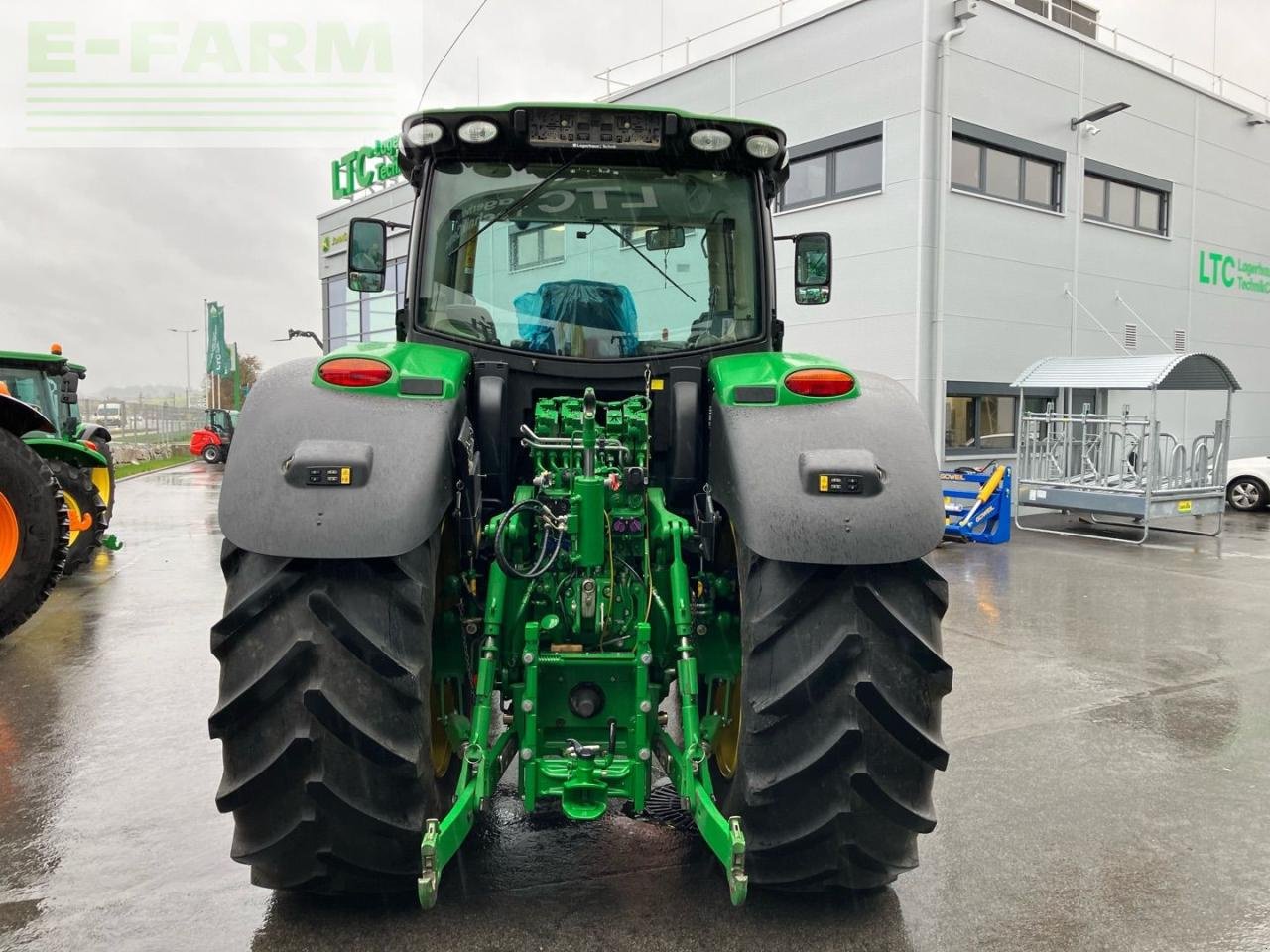 Traktor typu John Deere 6215R, Gebrauchtmaschine w REDLHAM (Zdjęcie 8)