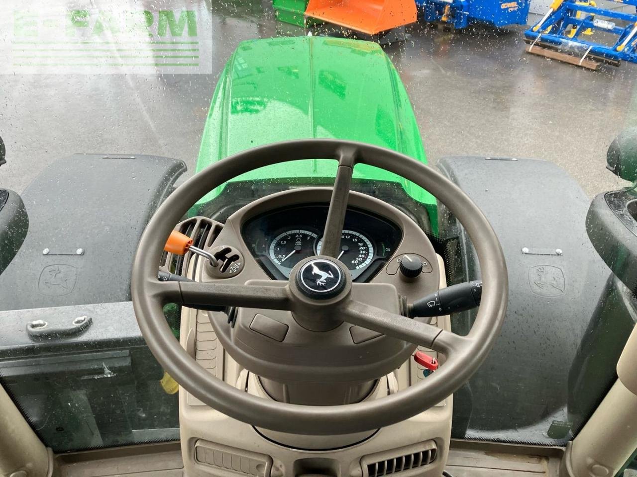 Traktor Türe ait John Deere 6215R, Gebrauchtmaschine içinde REDLHAM (resim 12)