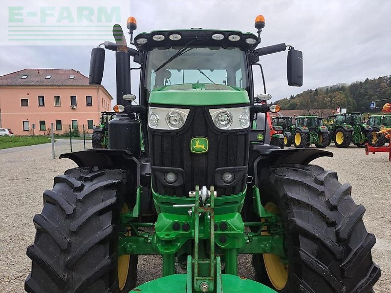 Traktor Türe ait John Deere 6215r, Gebrauchtmaschine içinde GROBELNO (resim 2)