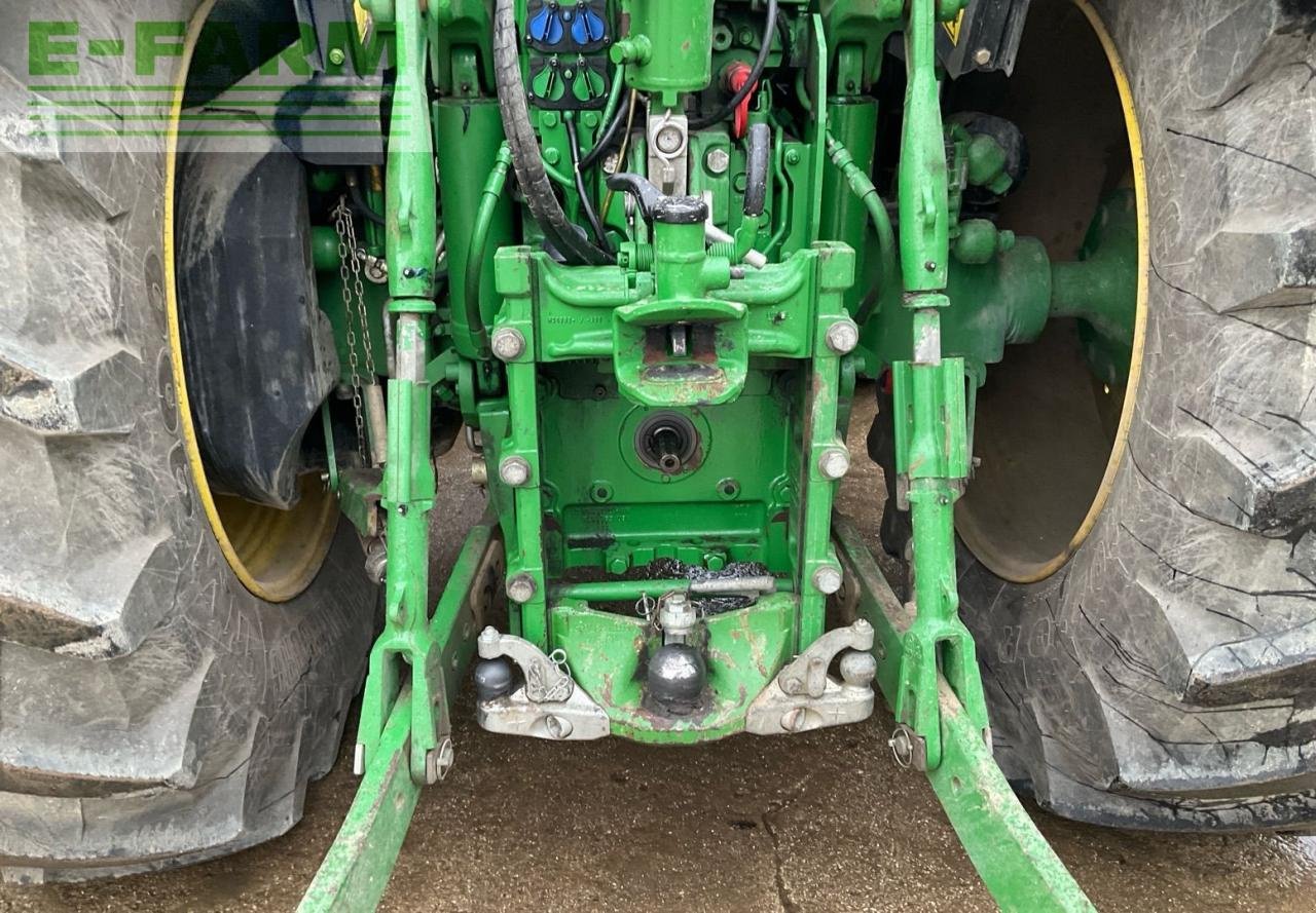 Traktor des Typs John Deere 6215R, Gebrauchtmaschine in REDLHAM (Bild 17)