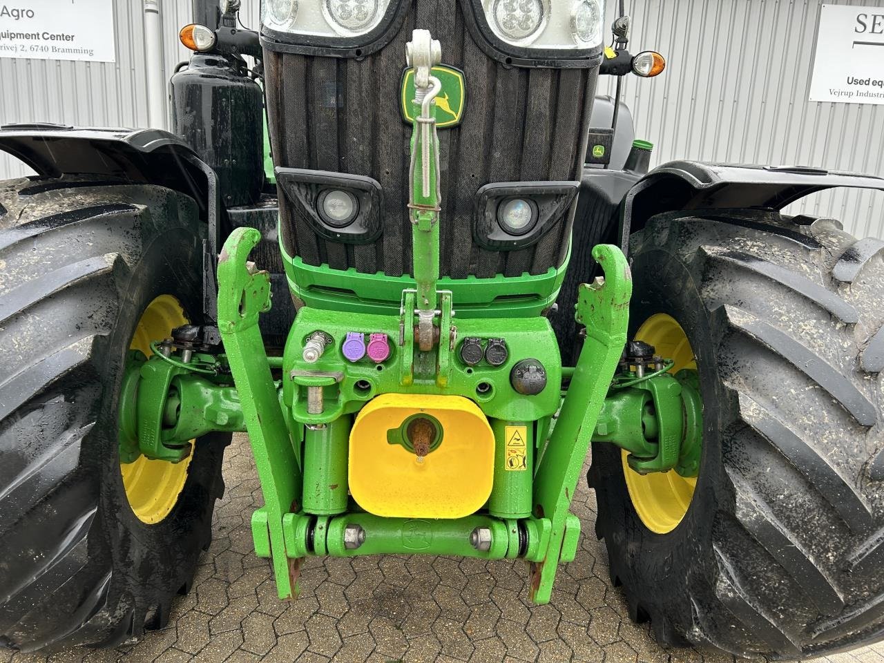 Traktor типа John Deere 6215R, Gebrauchtmaschine в Bramming (Фотография 6)