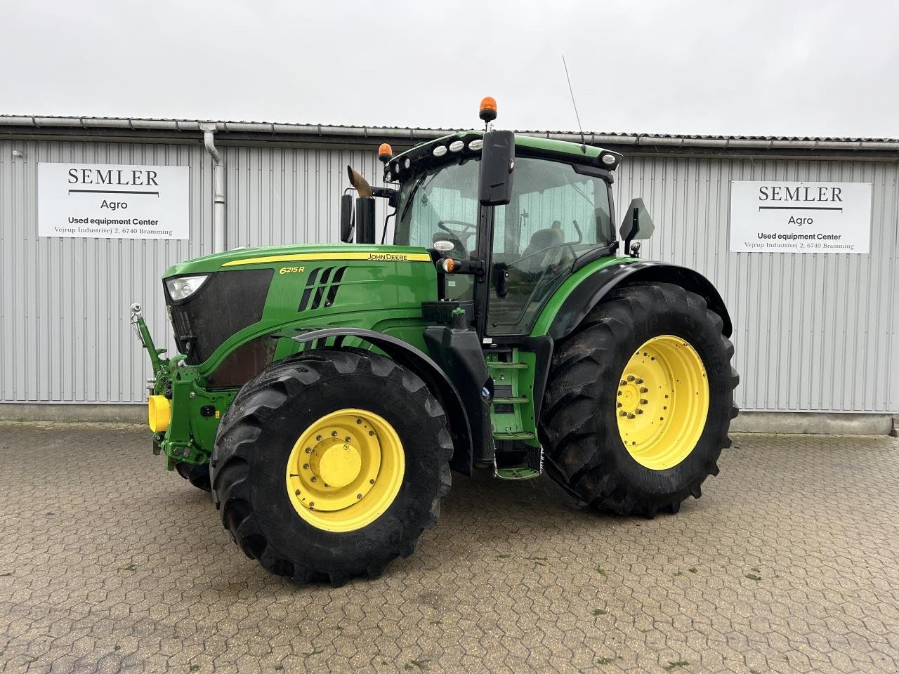 Traktor a típus John Deere 6215R, Gebrauchtmaschine ekkor: Bramming (Kép 1)