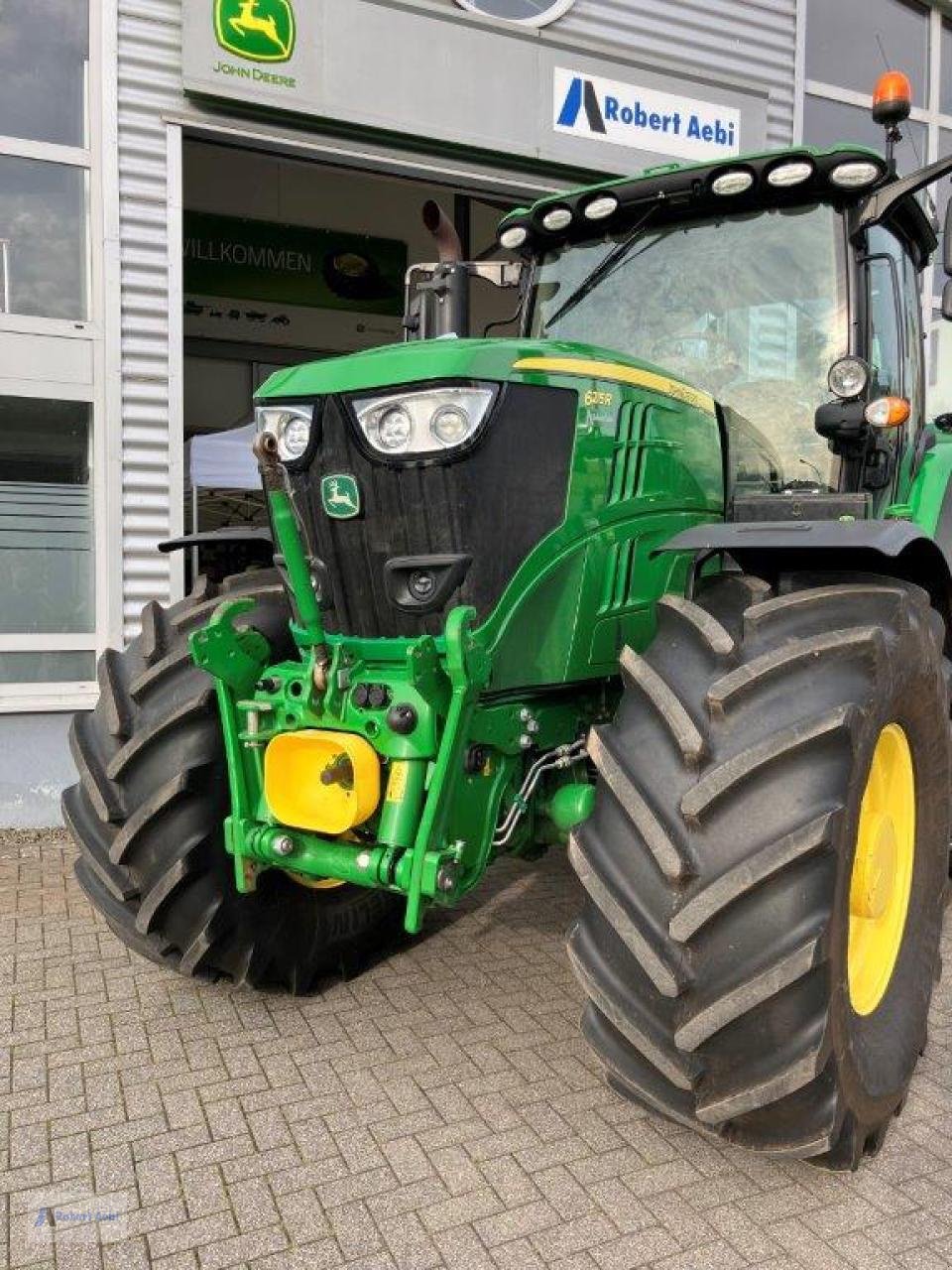 Traktor del tipo John Deere 6215R, Gebrauchtmaschine en Hillesheim (Imagen 2)