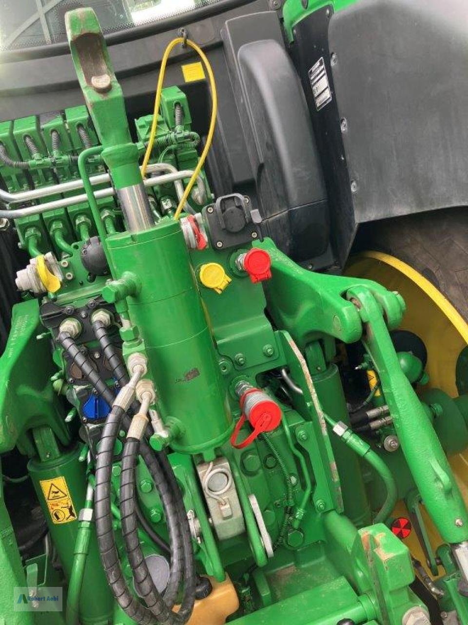 Traktor typu John Deere 6215R, Gebrauchtmaschine w Hillesheim (Zdjęcie 8)