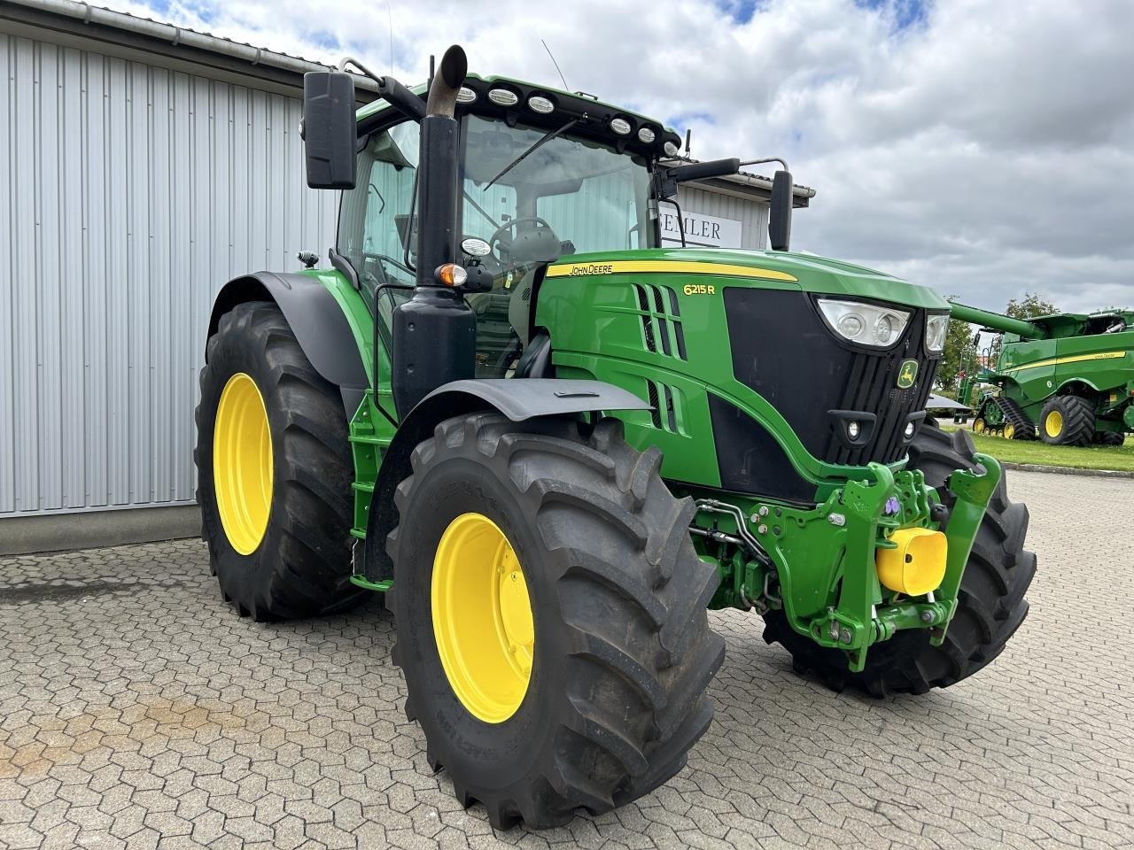 Traktor tip John Deere 6215R, Gebrauchtmaschine in Odense (Poză 8)