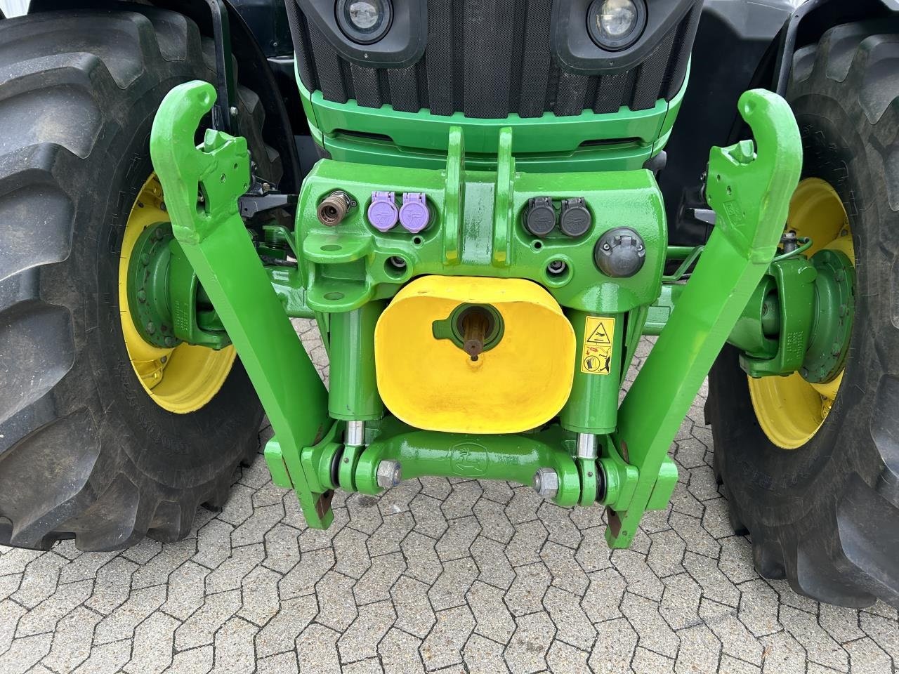 Traktor tip John Deere 6215R, Gebrauchtmaschine in Odense (Poză 7)