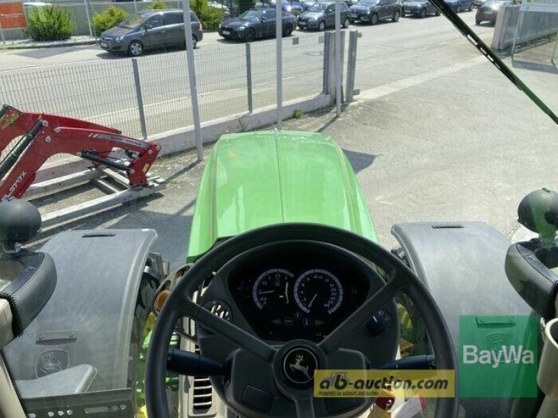 Traktor van het type John Deere 6215R, Gebrauchtmaschine in Dinkelsbühl (Foto 4)