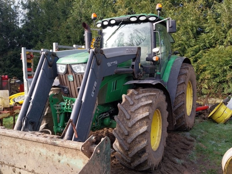 Traktor Türe ait John Deere 6215R, Gebrauchtmaschine içinde FLERS (resim 1)