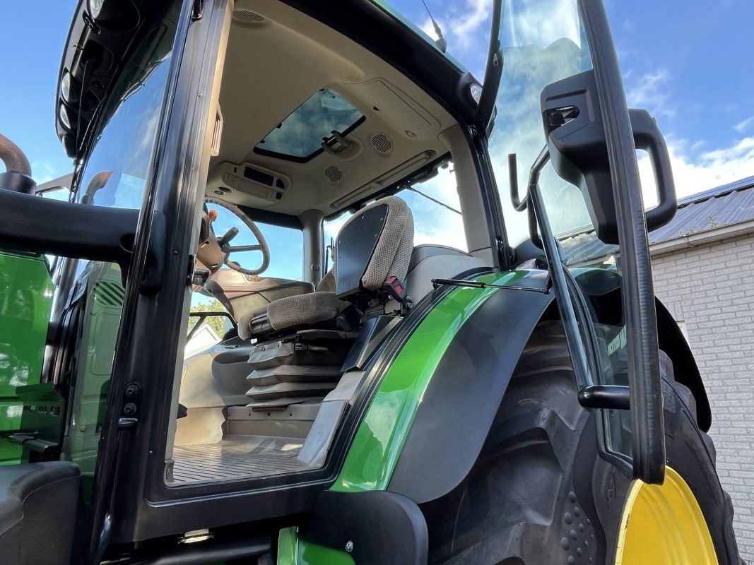 Traktor typu John Deere 6215R, Gebrauchtmaschine v Staphorst (Obrázek 9)