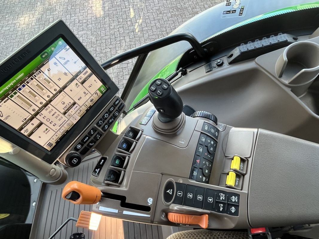 Traktor Türe ait John Deere 6215R, Gebrauchtmaschine içinde Staphorst (resim 10)