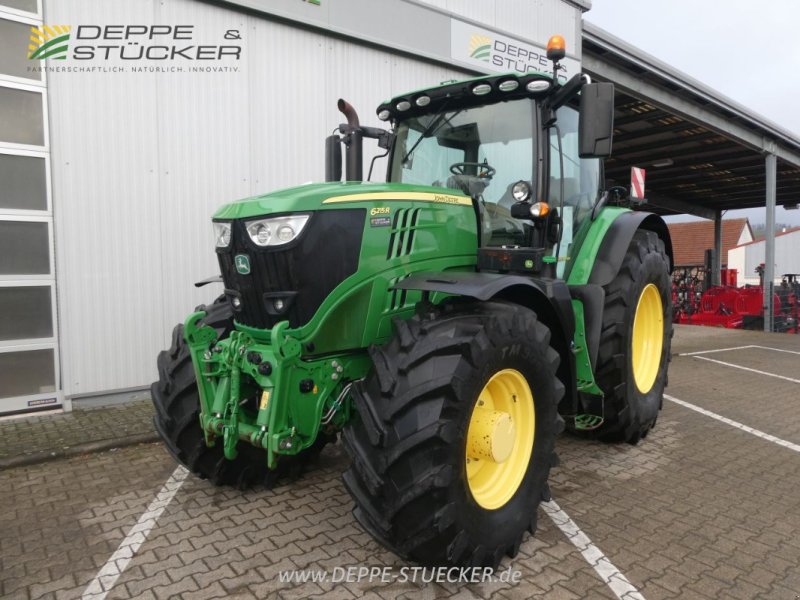 Traktor van het type John Deere 6215R, Gebrauchtmaschine in Lauterberg/Barbis (Foto 1)