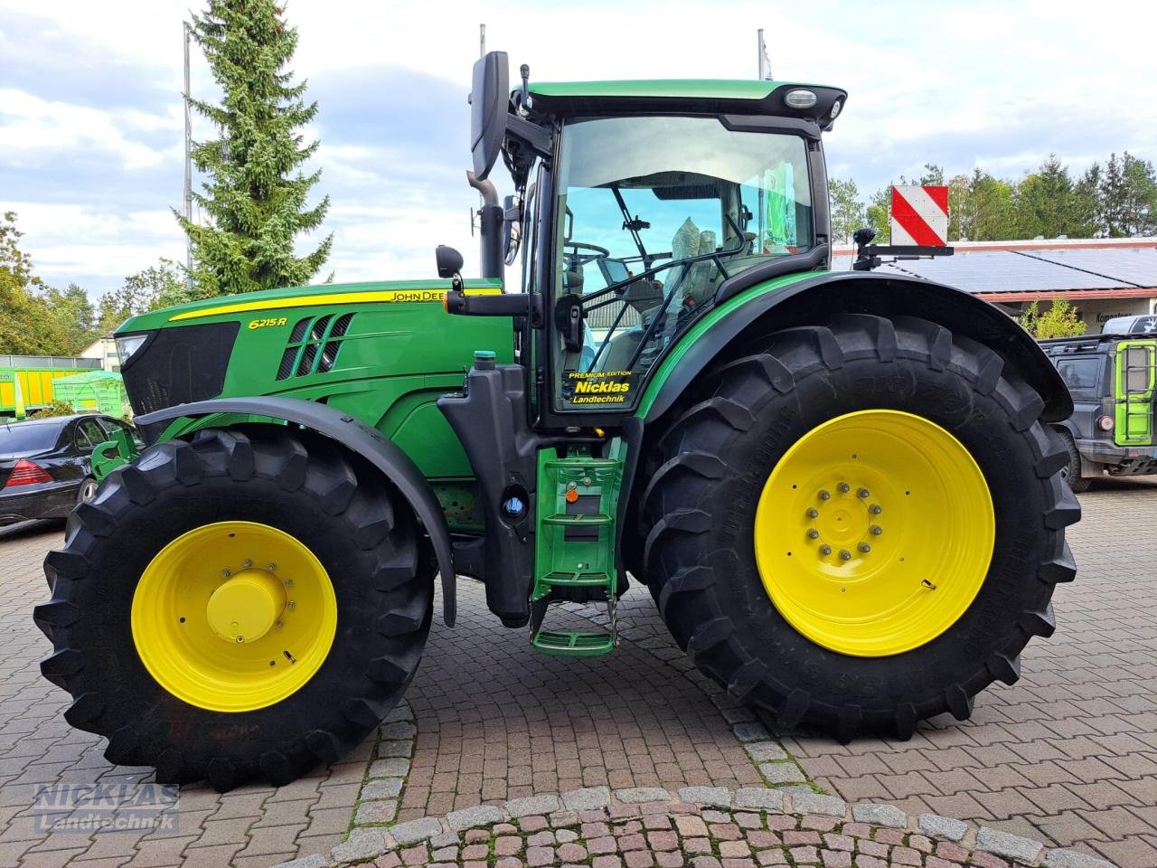 Traktor typu John Deere 6215R, Gebrauchtmaschine w Schirradorf (Zdjęcie 2)