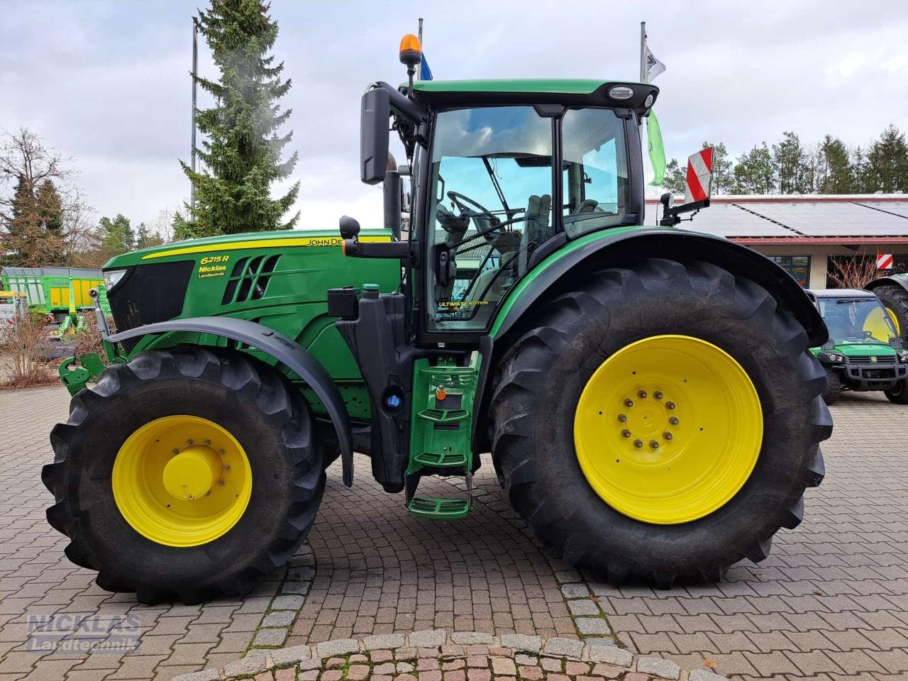 Traktor typu John Deere 6215R, Gebrauchtmaschine v Schirradorf (Obrázek 2)