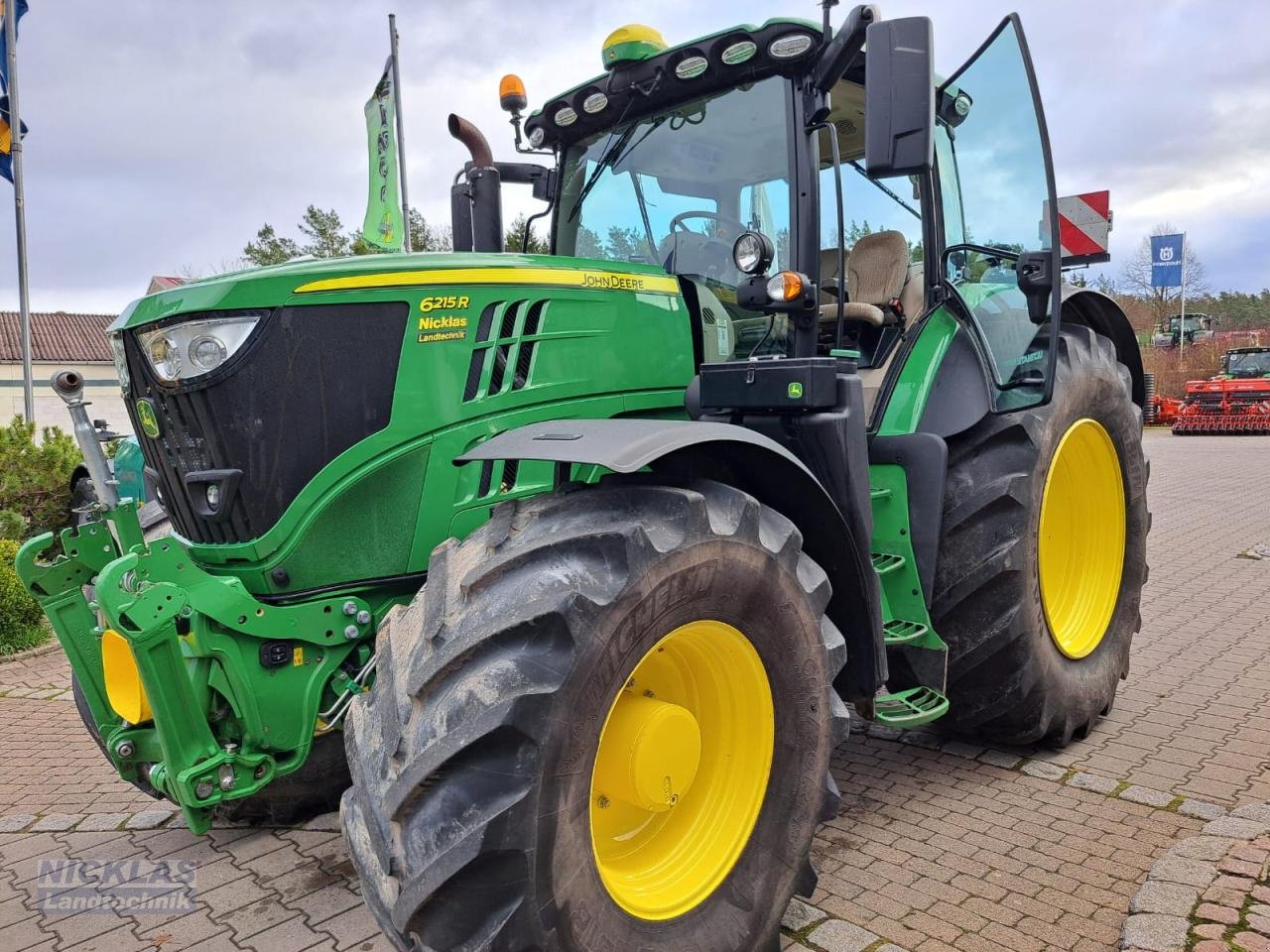 Traktor typu John Deere 6215R, Gebrauchtmaschine v Schirradorf (Obrázek 3)