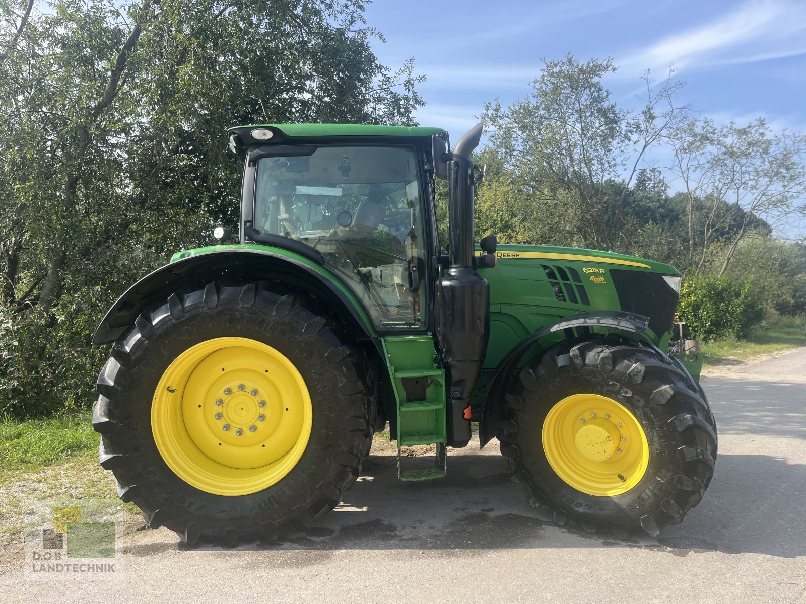 Traktor tip John Deere 6215R, Gebrauchtmaschine in Langweid am Lech (Poză 1)