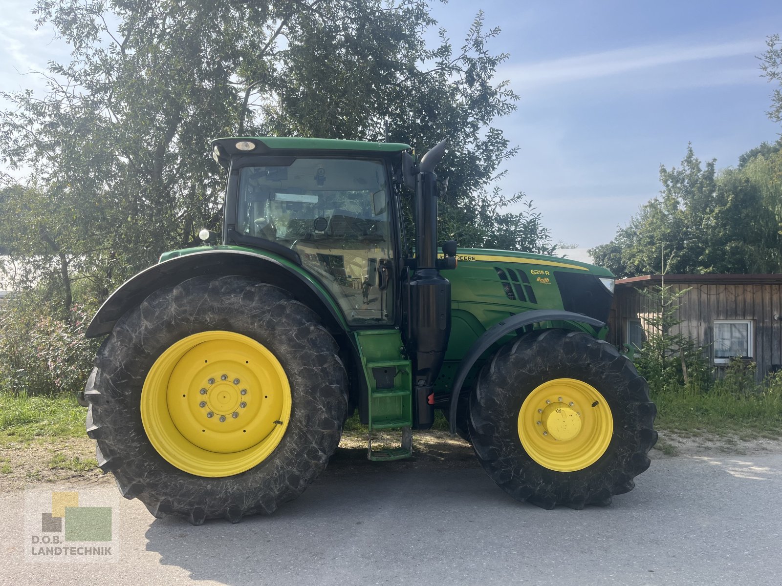 Traktor typu John Deere 6215R, Gebrauchtmaschine w Langweid am Lech (Zdjęcie 3)