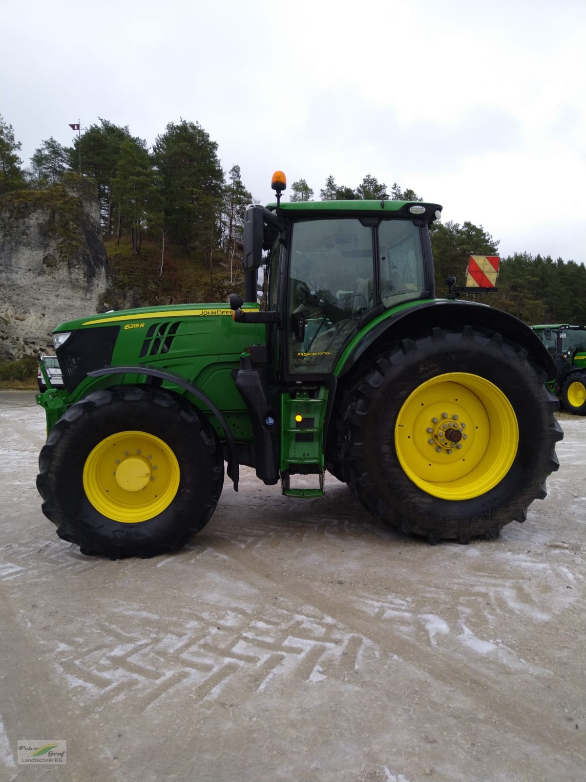 Traktor typu John Deere 6215R, Gebrauchtmaschine w Pegnitz-Bronn (Zdjęcie 1)