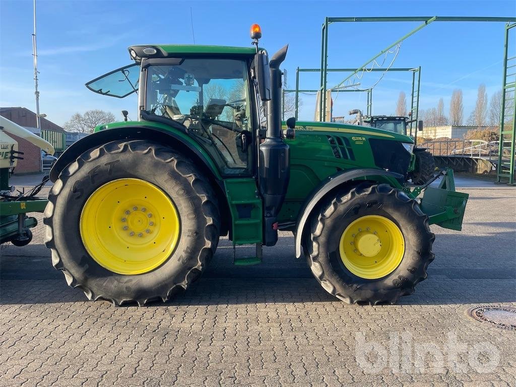 Traktor типа John Deere 6215R, Gebrauchtmaschine в Düsseldorf (Фотография 3)