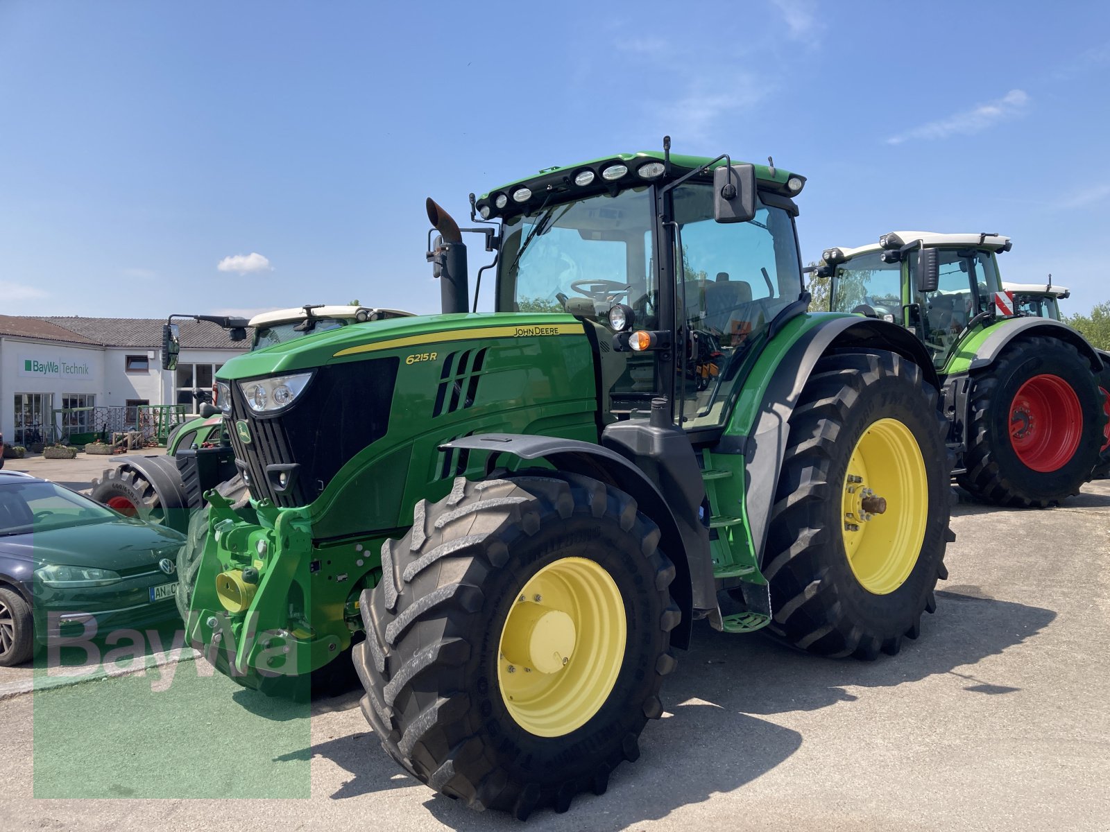 Traktor des Typs John Deere 6215R, Gebrauchtmaschine in Dinkelsbühl (Bild 4)