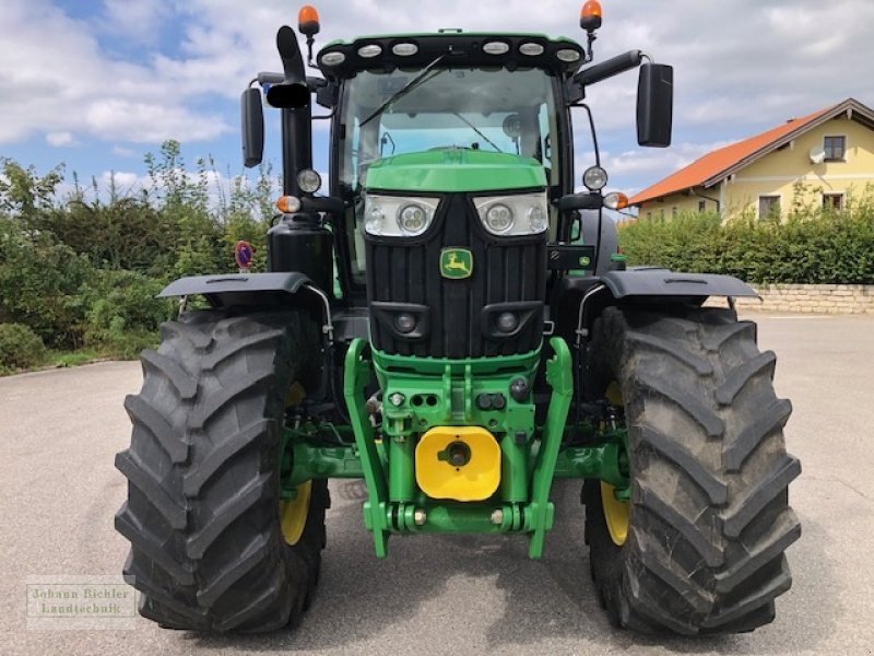 Traktor typu John Deere 6215R, Gebrauchtmaschine w Unterneukirchen (Zdjęcie 3)