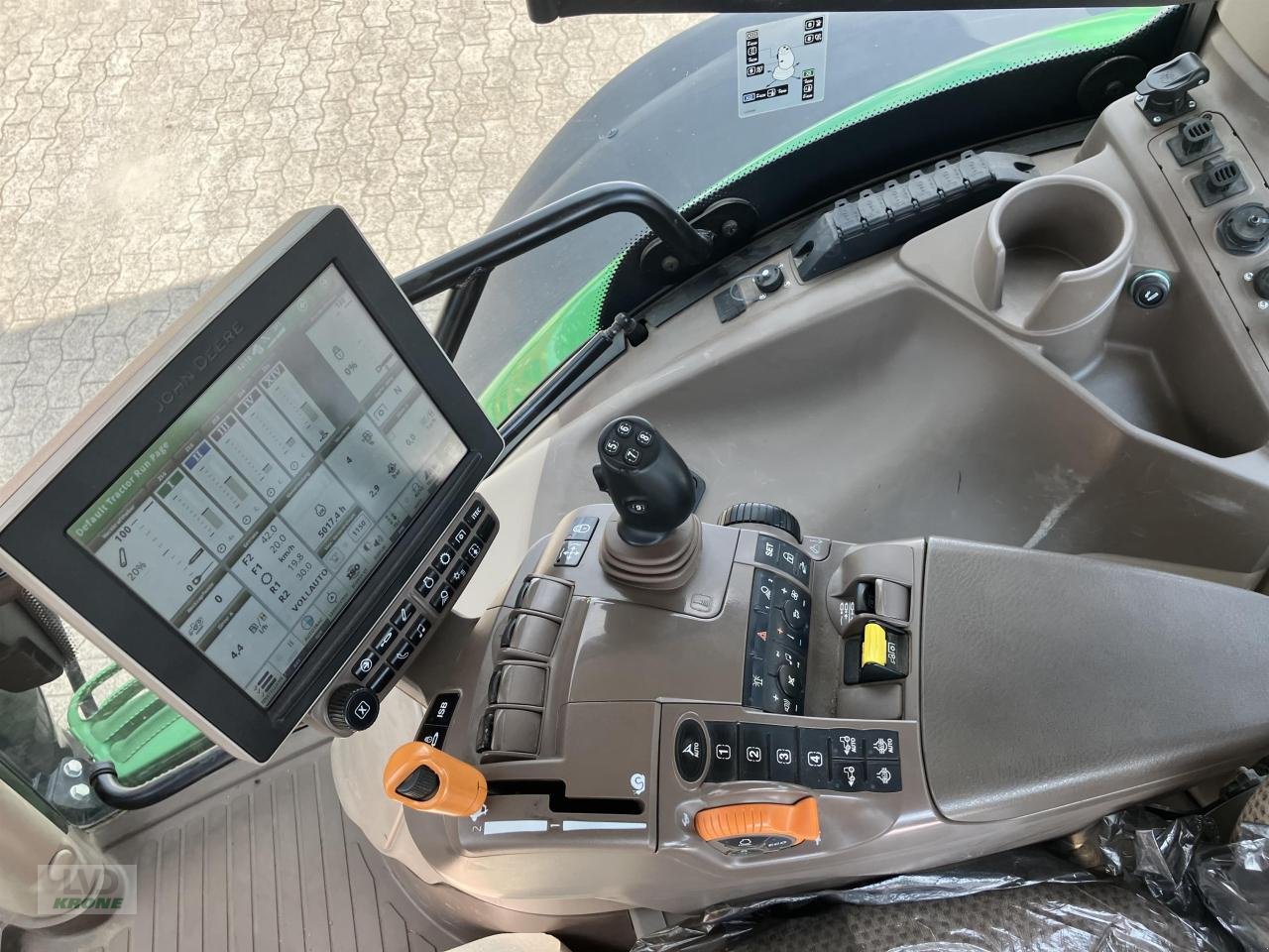 Traktor van het type John Deere 6215R, Gebrauchtmaschine in Spelle (Foto 4)