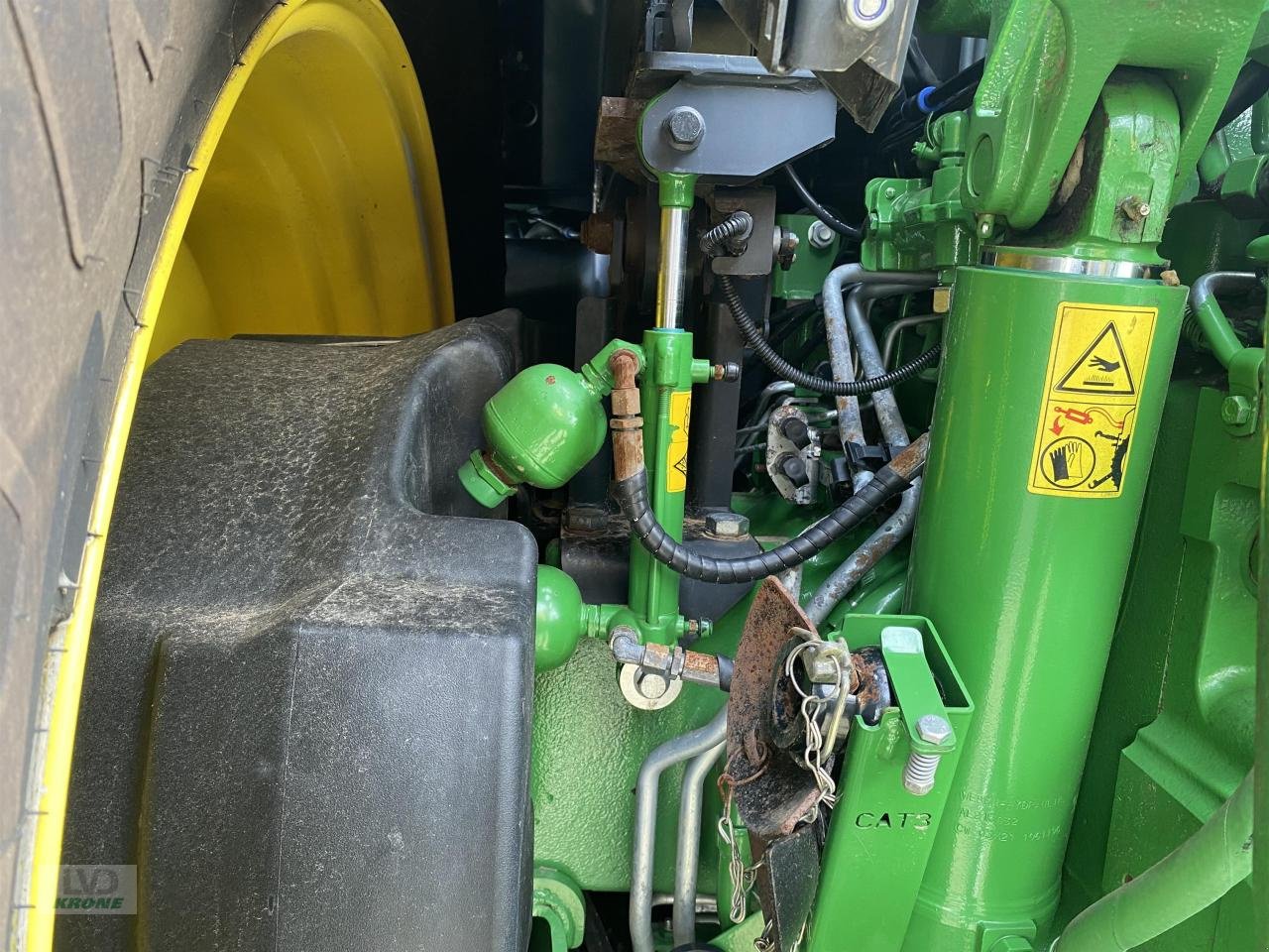 Traktor van het type John Deere 6215R, Gebrauchtmaschine in Spelle (Foto 5)