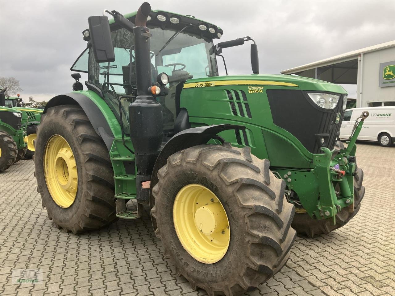 Traktor от тип John Deere 6215R, Gebrauchtmaschine в Spelle (Снимка 1)