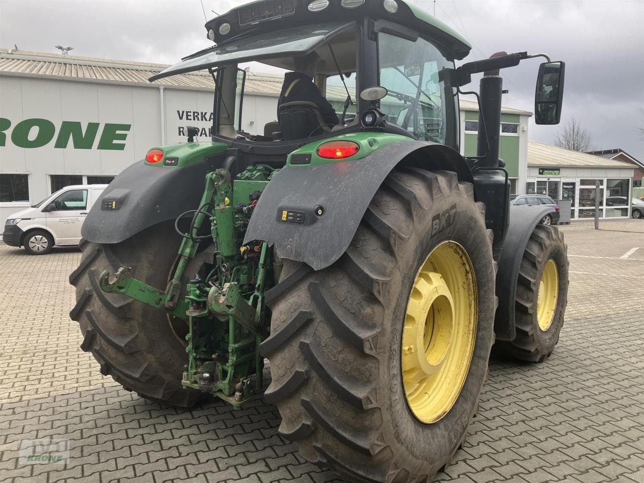 Traktor от тип John Deere 6215R, Gebrauchtmaschine в Spelle (Снимка 3)