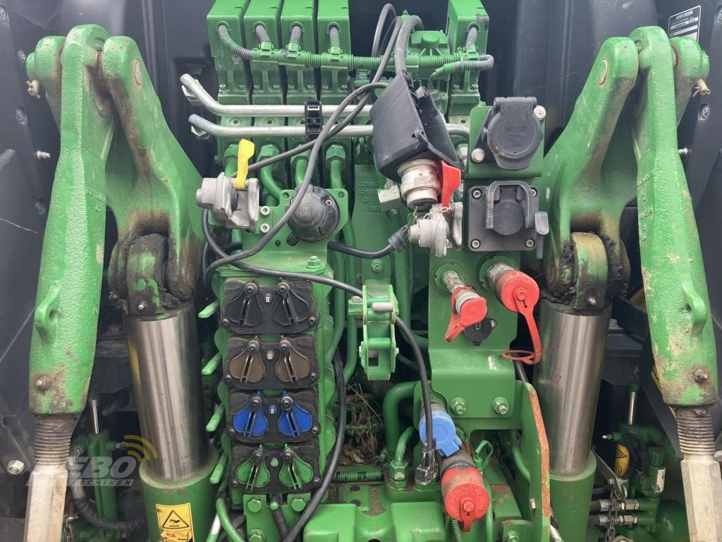 Traktor del tipo John Deere 6215R, Gebrauchtmaschine en Albersdorf (Imagen 3)