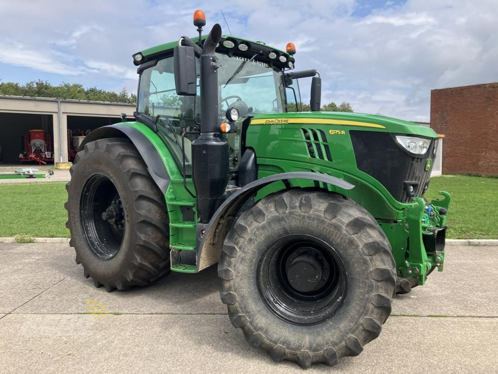 Traktor a típus John Deere 6215R, Gebrauchtmaschine ekkor: Aurich (Kép 3)