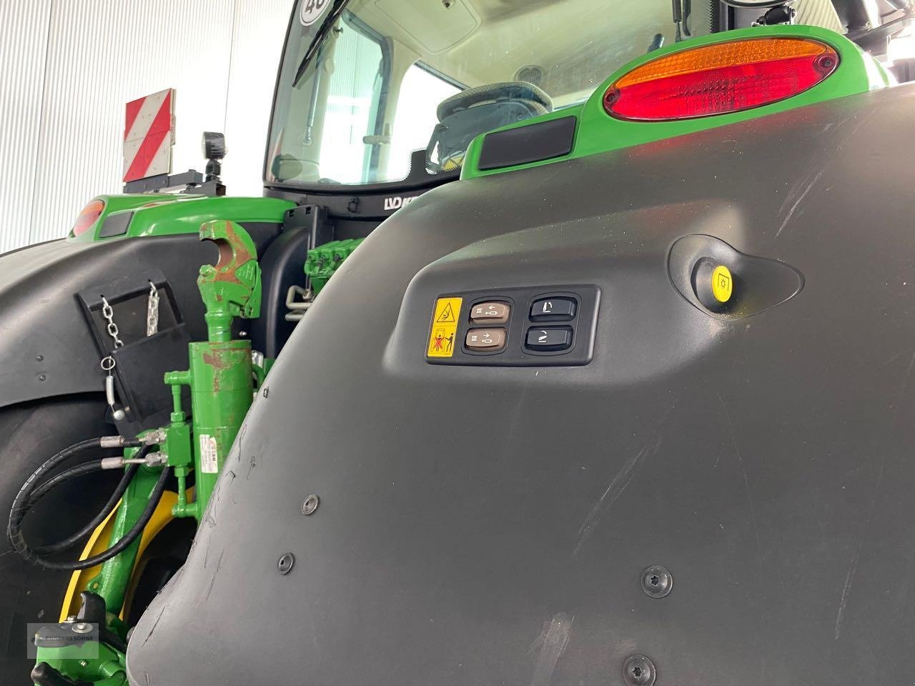 Traktor typu John Deere 6215R, Gebrauchtmaschine w Twist - Rühlerfeld (Zdjęcie 8)