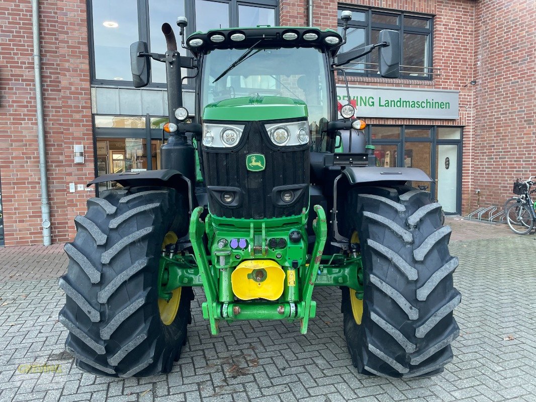 Traktor от тип John Deere 6215R, Gebrauchtmaschine в Ahaus (Снимка 3)