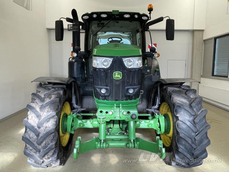 Traktor des Typs John Deere 6215R, Gebrauchtmaschine in Sülzetal OT Altenweddingen (Bild 4)