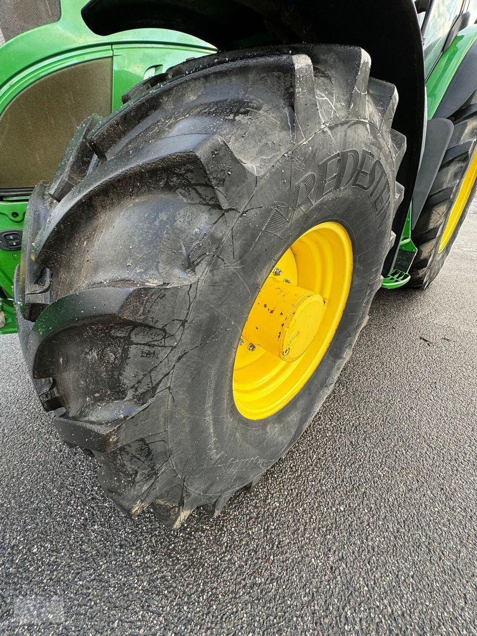 Traktor Türe ait John Deere 6215R, Gebrauchtmaschine içinde Pragsdorf (resim 14)