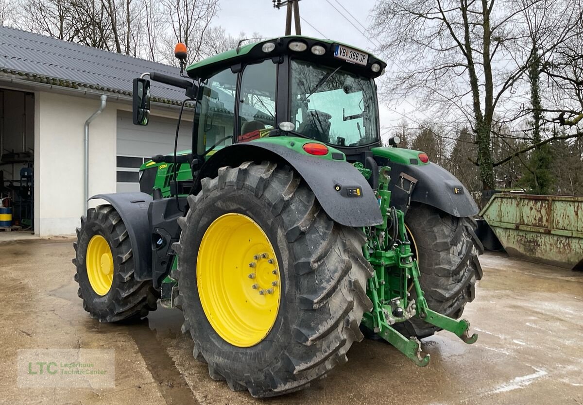 Traktor des Typs John Deere 6215R, Gebrauchtmaschine in Redlham (Bild 4)