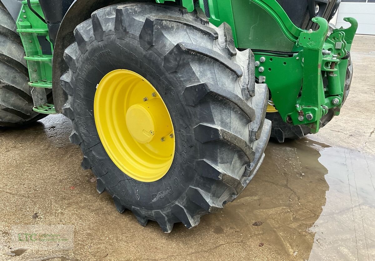 Traktor des Typs John Deere 6215R, Gebrauchtmaschine in Redlham (Bild 16)