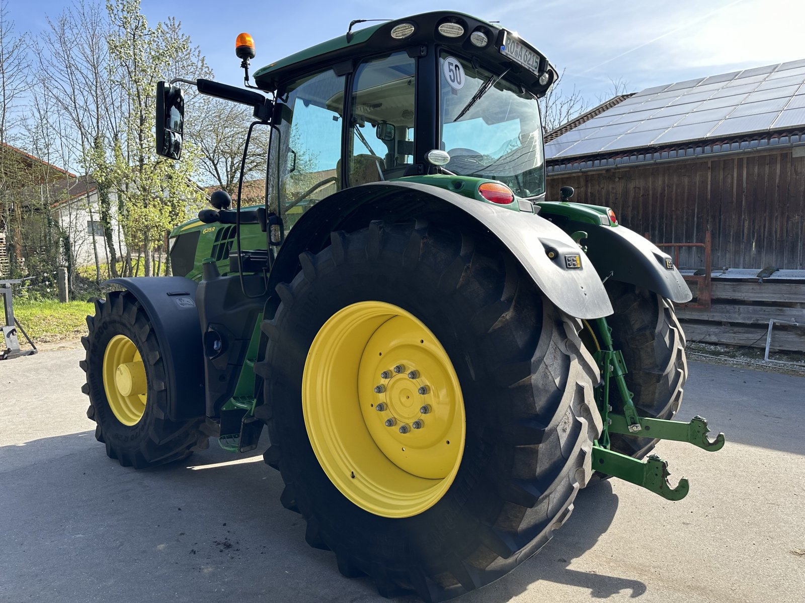 Traktor типа John Deere 6215R, Gebrauchtmaschine в Feldkirchen - Westerham (Фотография 11)