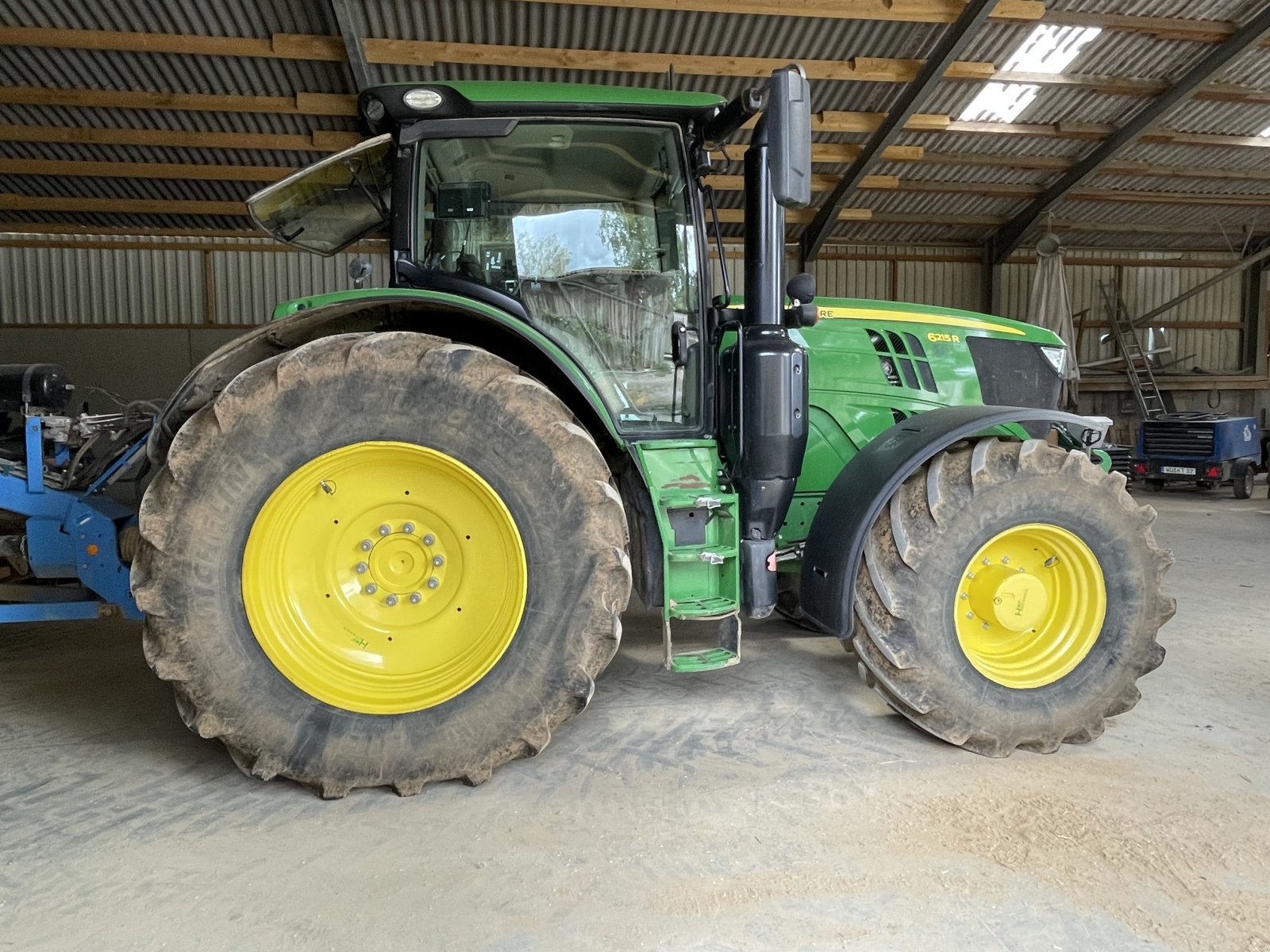 Traktor typu John Deere 6215R, Gebrauchtmaschine w Fährbrück (Zdjęcie 3)