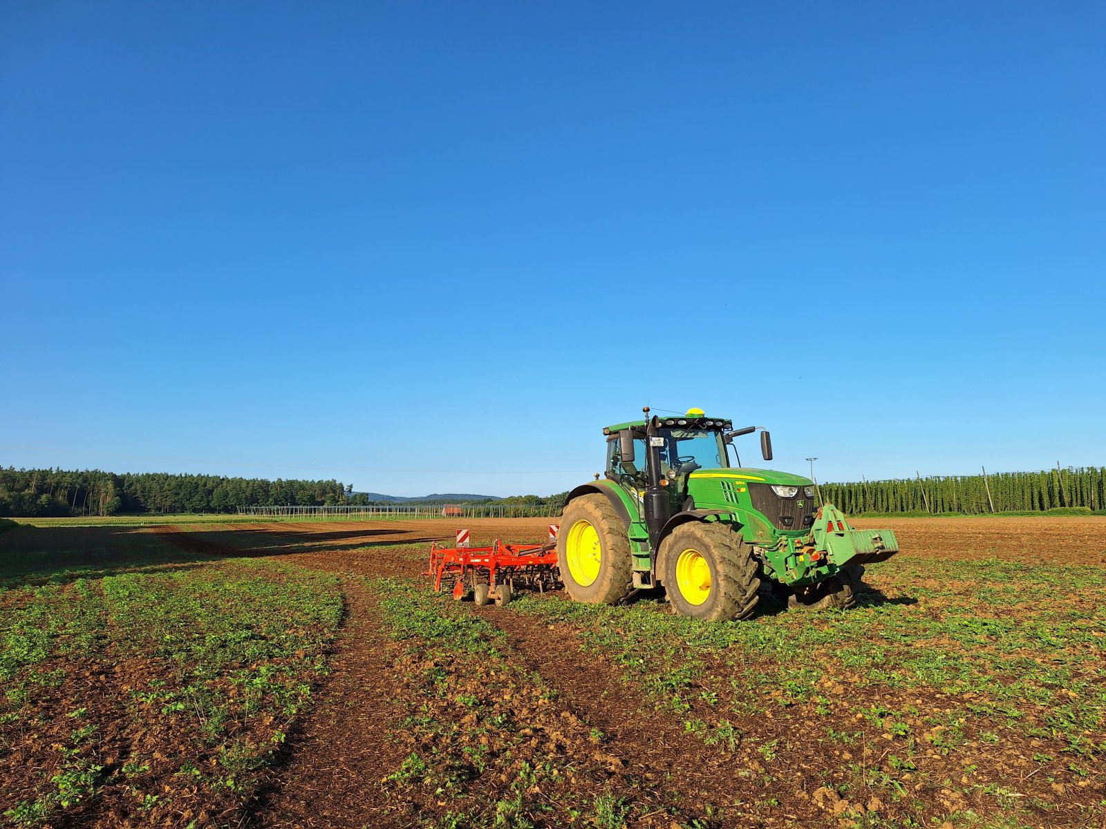 Traktor des Typs John Deere 6215R, Gebrauchtmaschine in Lauf an der Pegnitz (Bild 4)