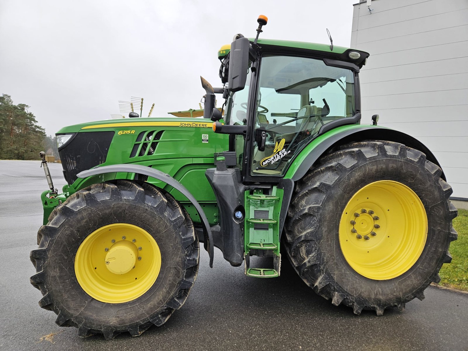 Traktor typu John Deere 6215R, Gebrauchtmaschine w Lauf an der Pegnitz (Zdjęcie 2)