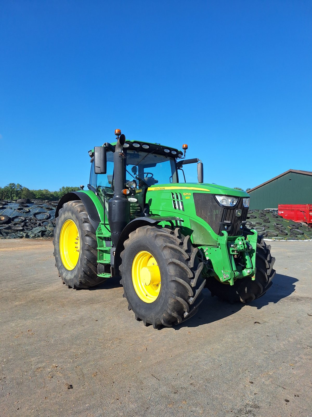 Traktor типа John Deere 6215R, Gebrauchtmaschine в Südlohn (Фотография 1)