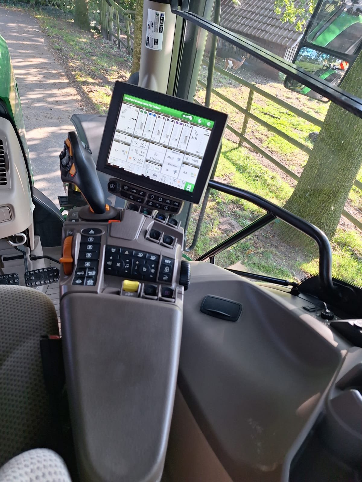 Traktor del tipo John Deere 6215R, Gebrauchtmaschine en Südlohn (Imagen 4)