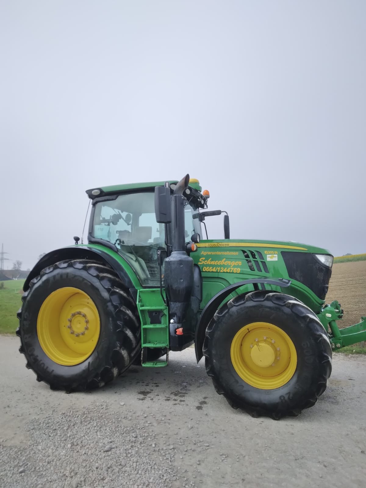 Traktor du type John Deere 6215R, Gebrauchtmaschine en Gaspoltshofen (Photo 1)