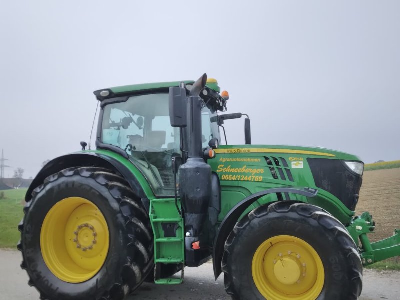 Traktor типа John Deere 6215R, Gebrauchtmaschine в Gaspoltshofen (Фотография 1)