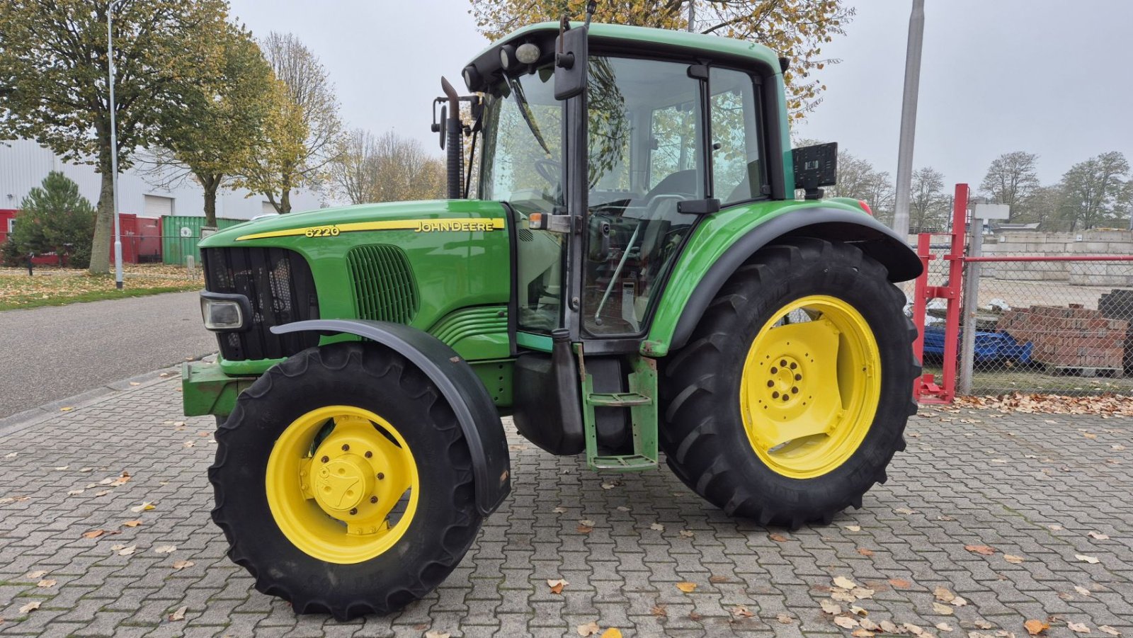 Traktor van het type John Deere 6220 PQ, Gebrauchtmaschine in Schoonebeek (Foto 2)