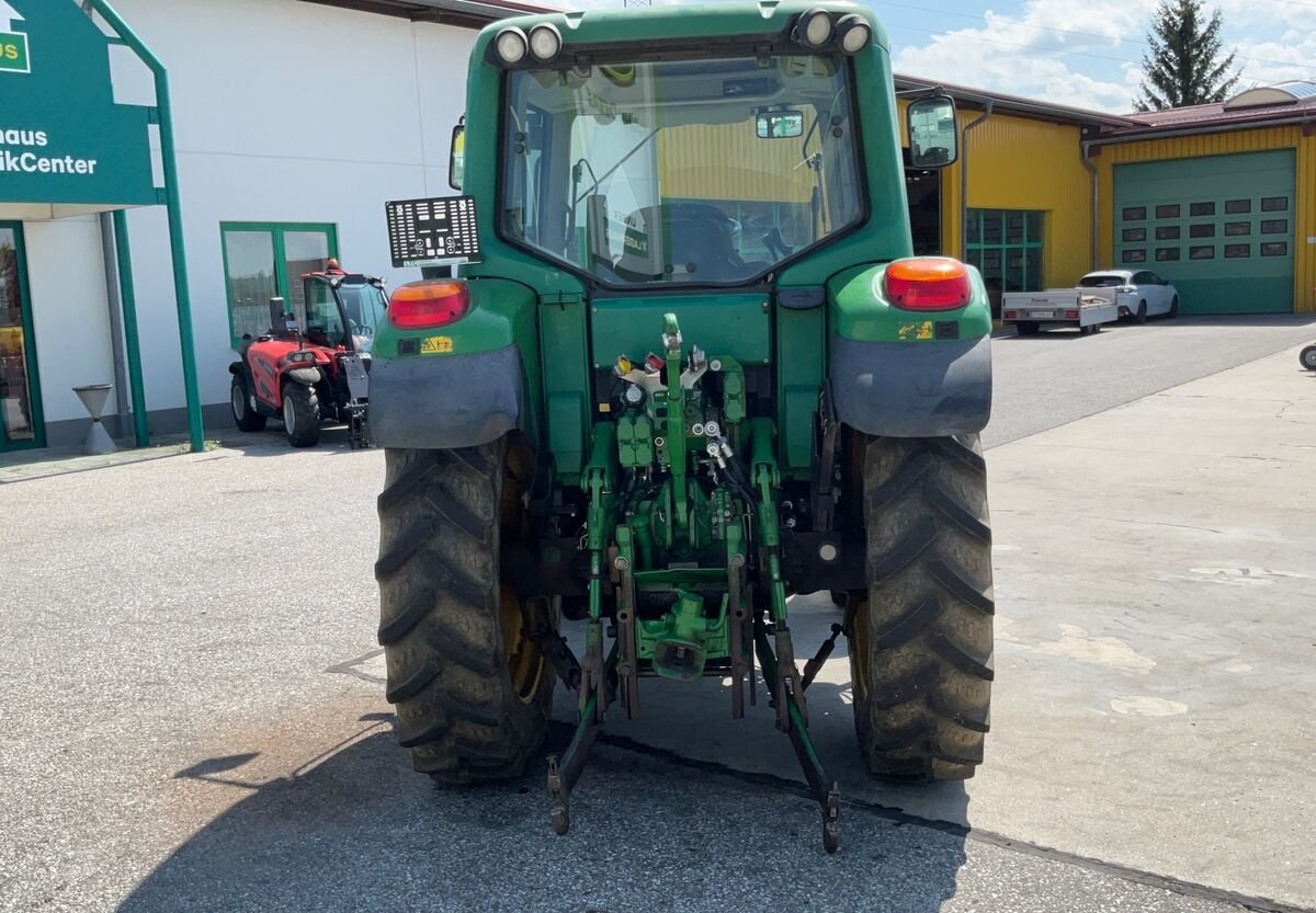 Traktor van het type John Deere 6220 Premium, Gebrauchtmaschine in Zwettl (Foto 9)