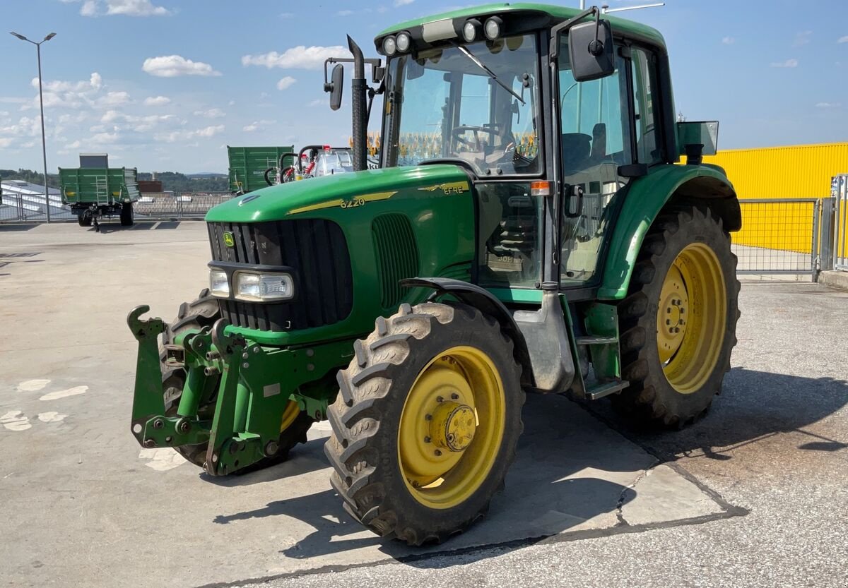 Traktor van het type John Deere 6220 Premium, Gebrauchtmaschine in Zwettl (Foto 1)